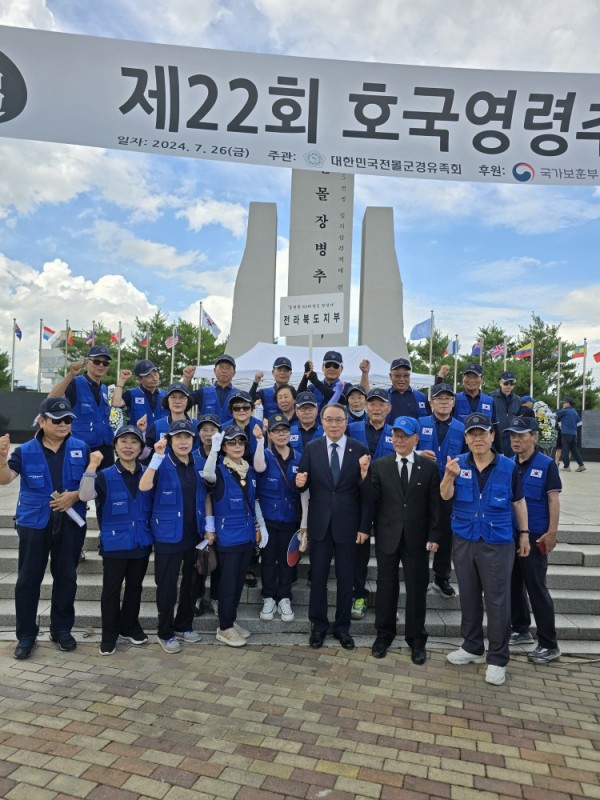5af997e9be9ff6d6c737dc3cc9b132d9.jpg