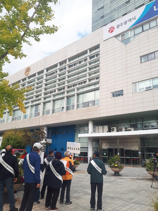 38f4900beb22ea139fde8e6bcde478cc.jpg