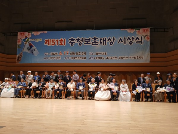 9ddaf2b8051ebbdfcb6f6e23e4f01079.jpg