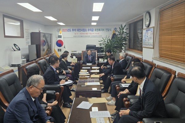 373de4801e2ca45ad33a951382d4bba2.jpg