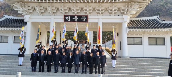 영천참배1.jpg