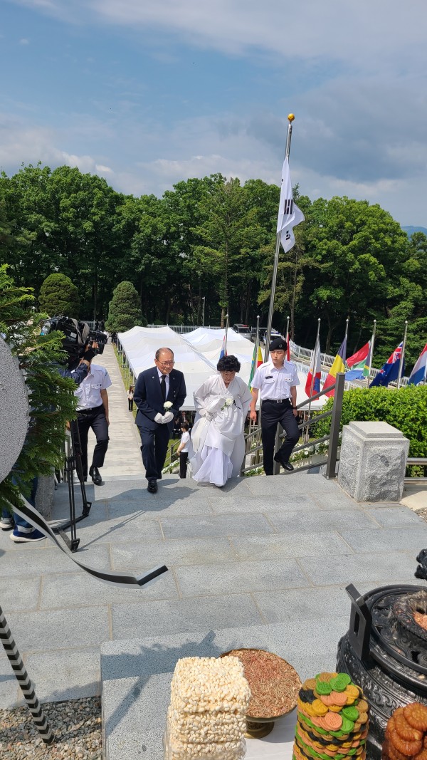 6.6현충일.jpg