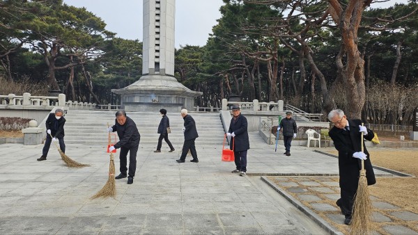 충혼탑정화.jpg