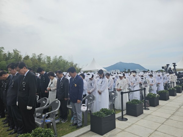 제69주년_현충일_추념식(2024년6월6일_중앙공원)_(10).jpg